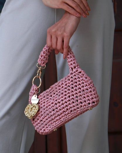 Palette by Rishma Blush Bag styled — rose blush terra bag being worn
