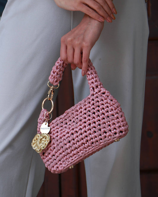 Palette by Rishma Blush Bag styled — rose blush terra bag being worn